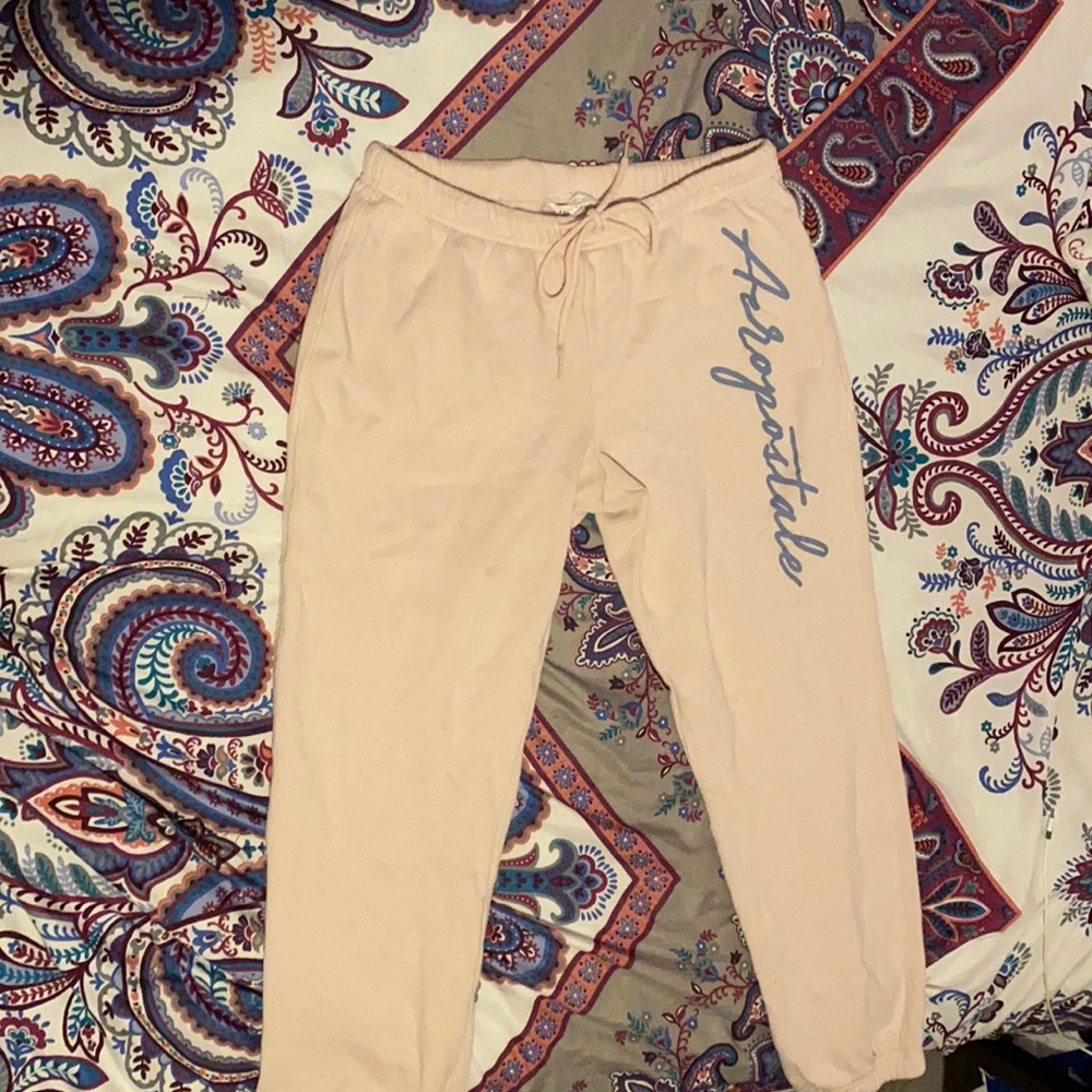 Large Aeropostale light pink sweatpants